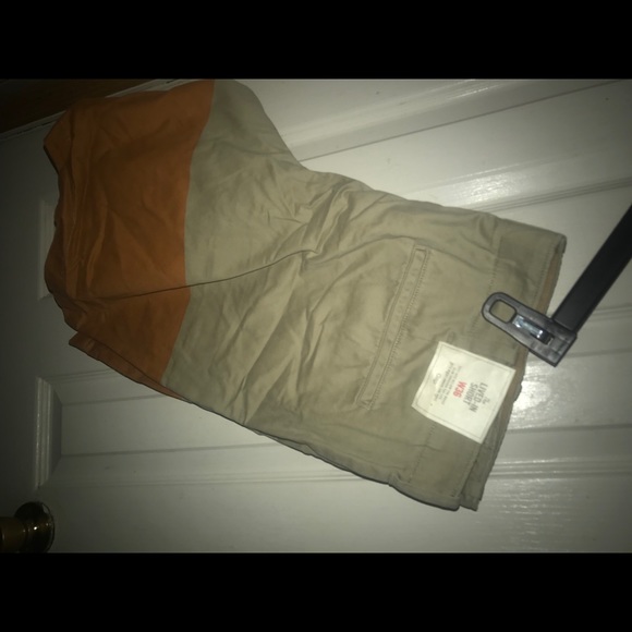 Gap - Picture 4 of 5